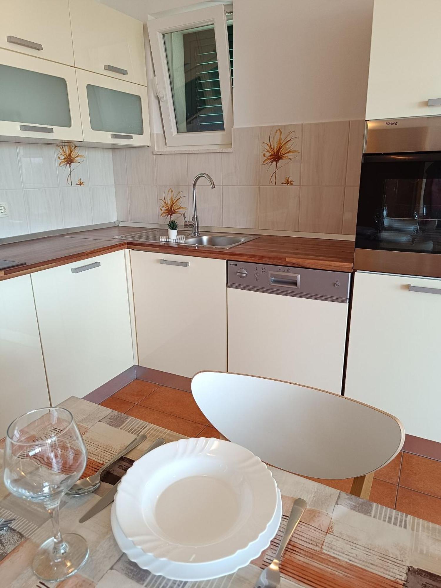 Antonia Apartmán *